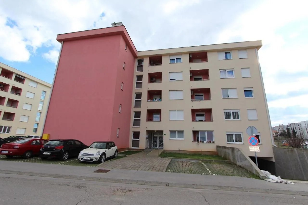 Apartment Mladen Pula Kroatië